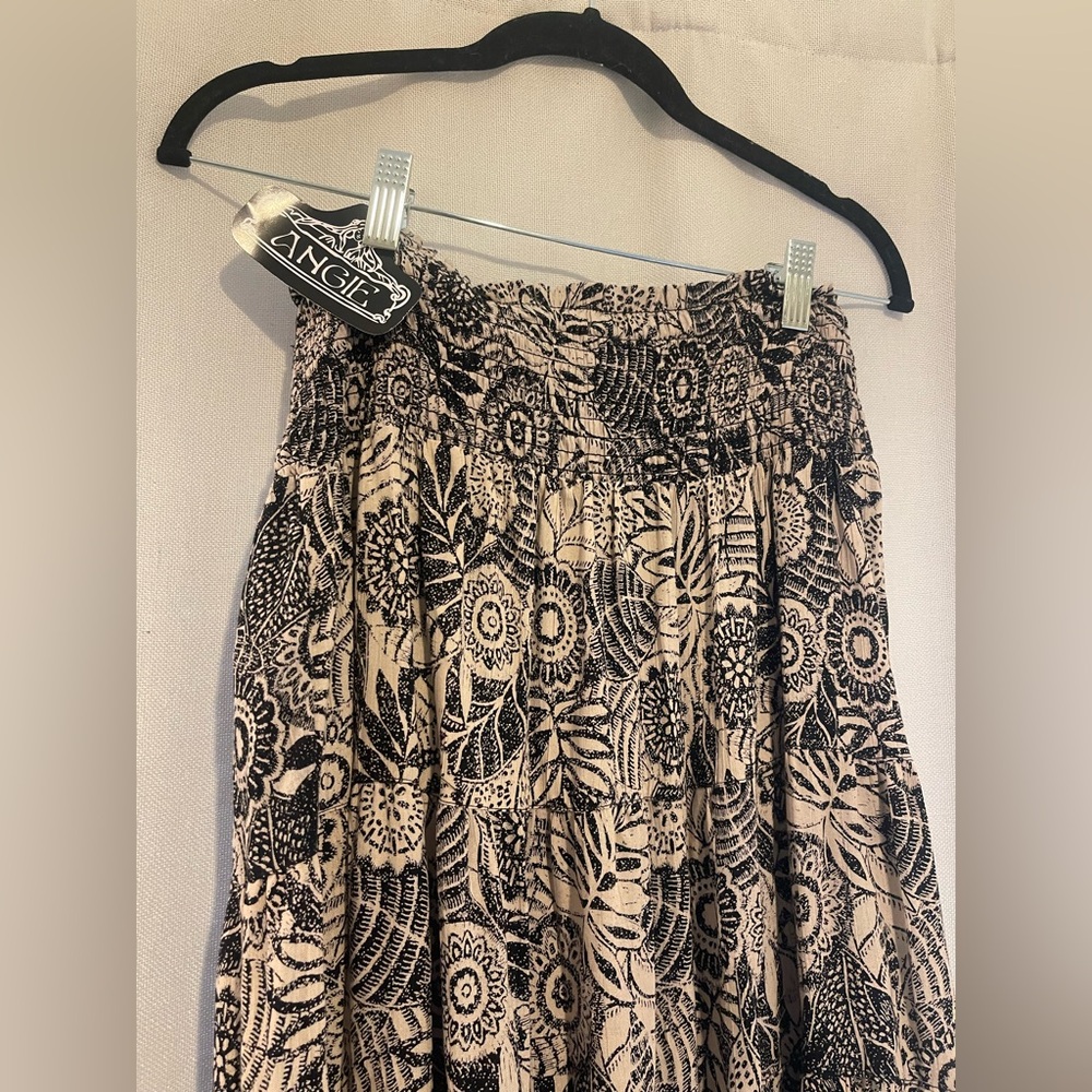 Angie Black and Cream Tiered Maxi Skirt - Picture 3 of 6